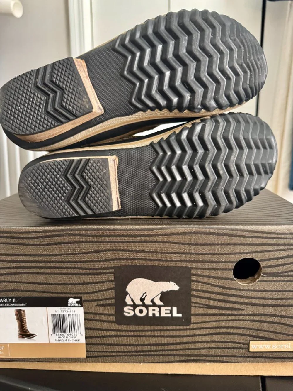 Sorel Conquest Carly II Waterproof Winter Snow Boots Women's Size 9